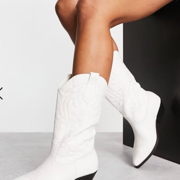 White Cowboy Boots – Wide Fit, Size 8 - never worn - Picture 4 of 8